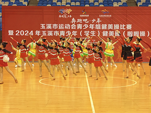 暑期青少年体育赛事掀热潮.jpg 暑期青少年体育赛事掀热潮.jpg