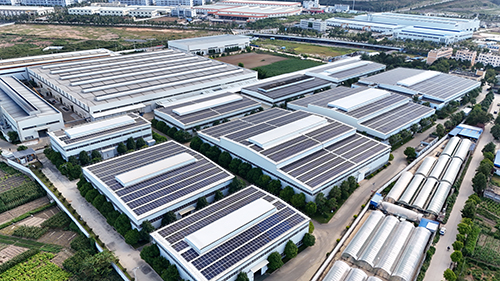 玉溪高新区龙泉片区光伏发电项目实现并网发电.jpg 玉溪高新区龙泉片区光伏发电项目实现并网发电.jpg